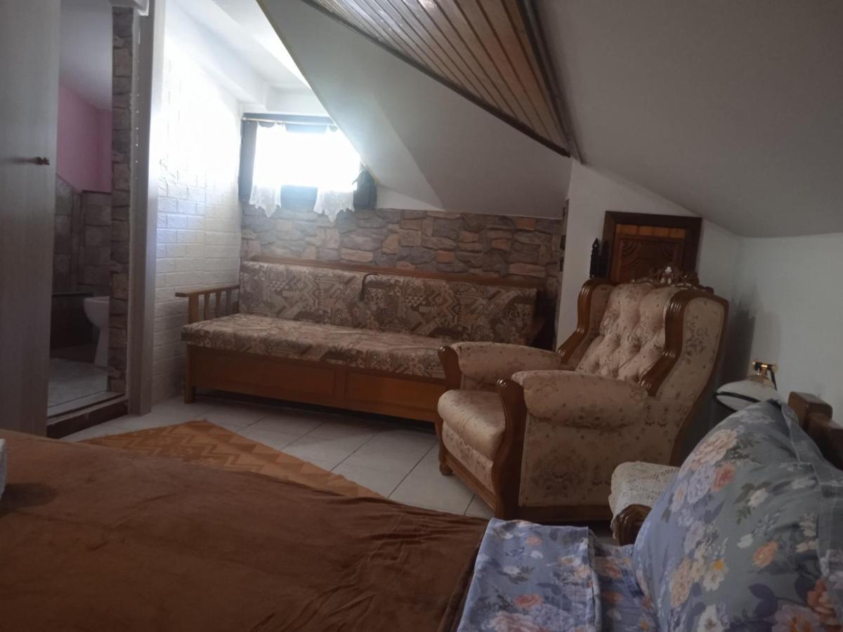Kostis Hause Hotel Kastraki  ภายนอก รูปภาพ