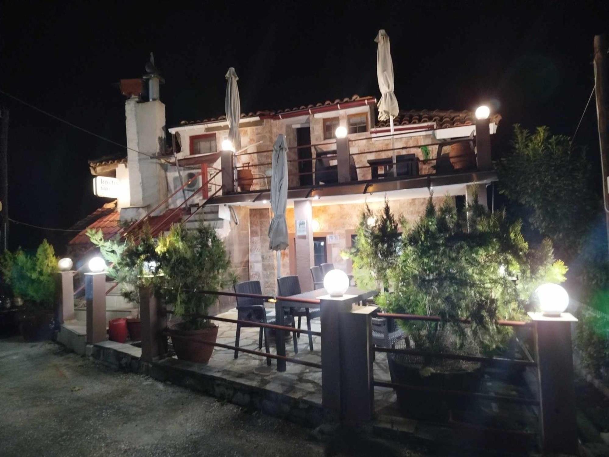 Kostis Hause Hotel Kastraki  ภายนอก รูปภาพ